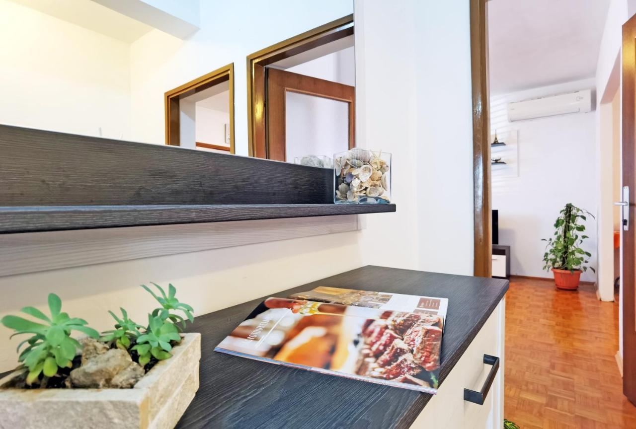 Apartman Danijela Водице Экстерьер фото